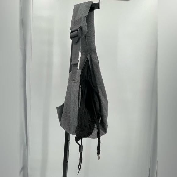 Medium Padded Shoulder Strap Dog Cat Carrier Sling (Grey for 8-15 lbs) - Picture 3 of 11